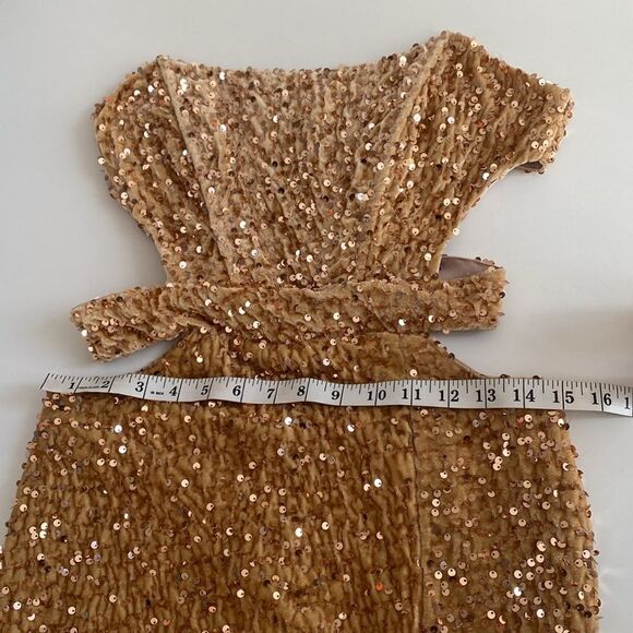 Donnee Par Dieu 'Scarlett' Gold Sequin Gown Size Large - Picture 13 of 15